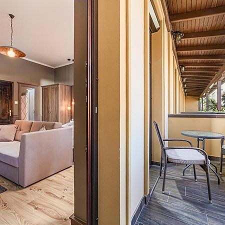 Komlo Hotel ยูลา ภายนอก รูปภาพ