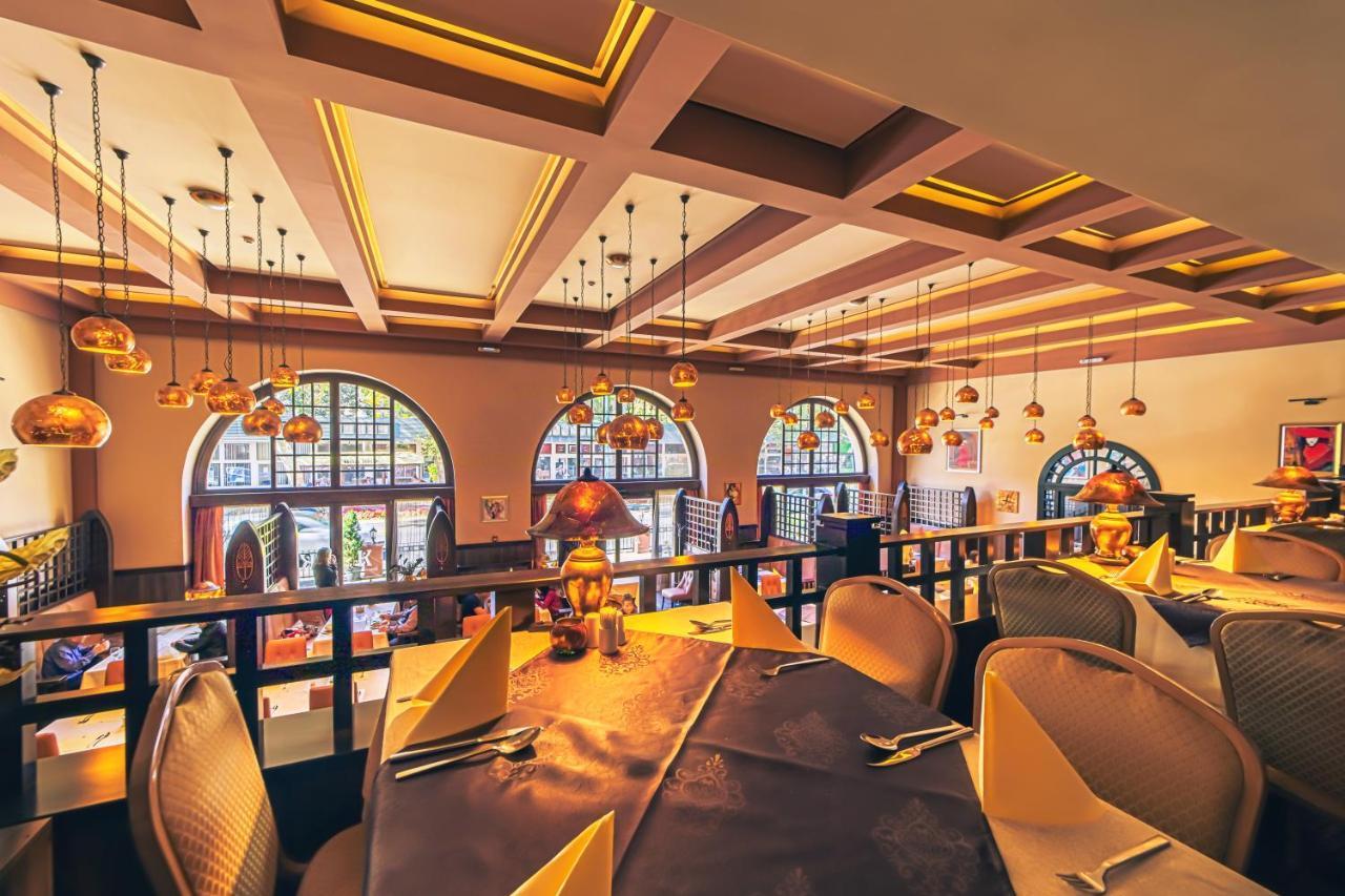 Komlo Hotel ยูลา ภายนอก รูปภาพ