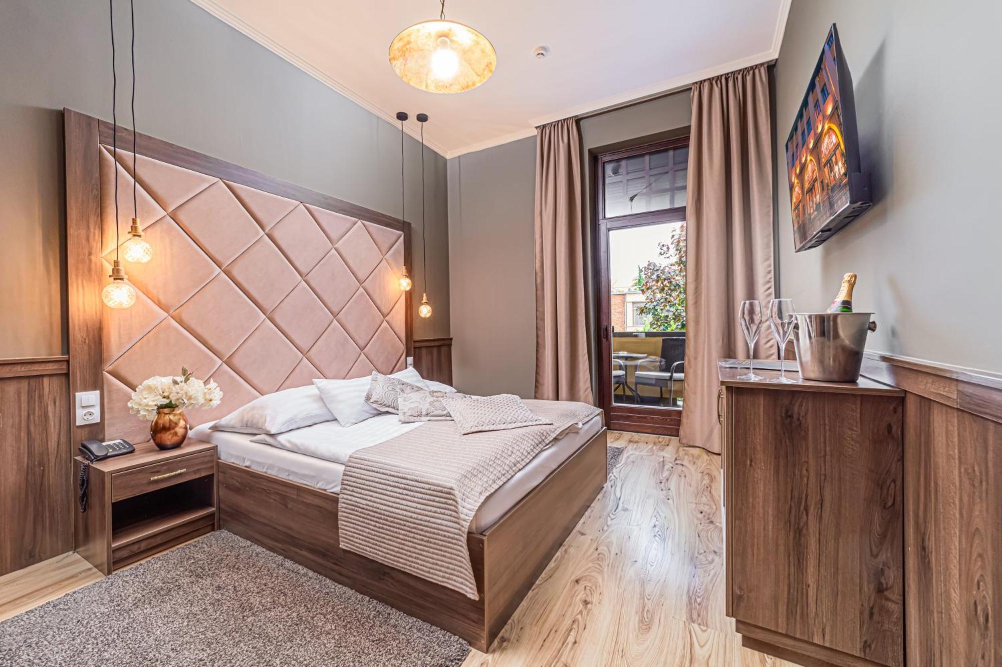 Komlo Hotel ยูลา ภายนอก รูปภาพ